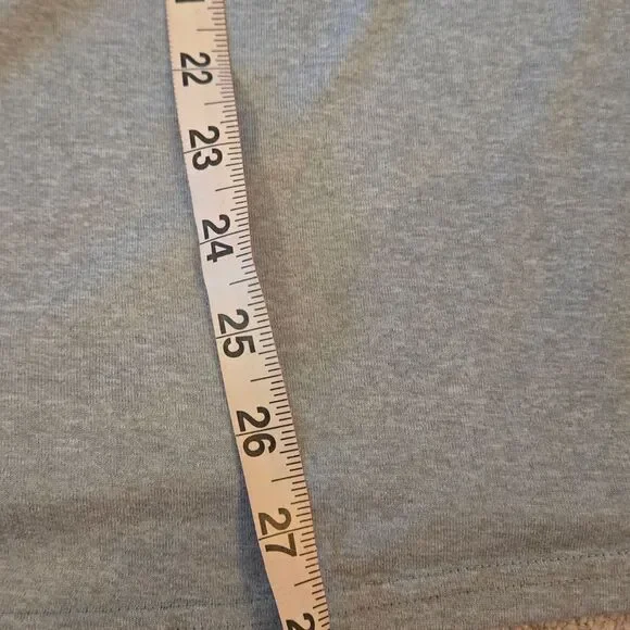 Under Armour Men's Gray Long Sleeve Shirt - Picture 8 of 9